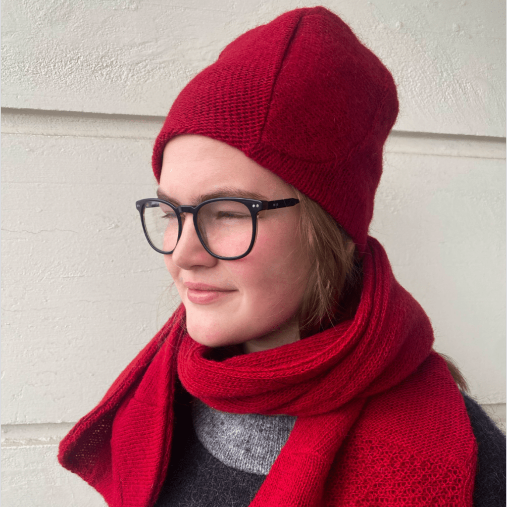 Beanie & Scarf / Red - nammi.isSA Iceland