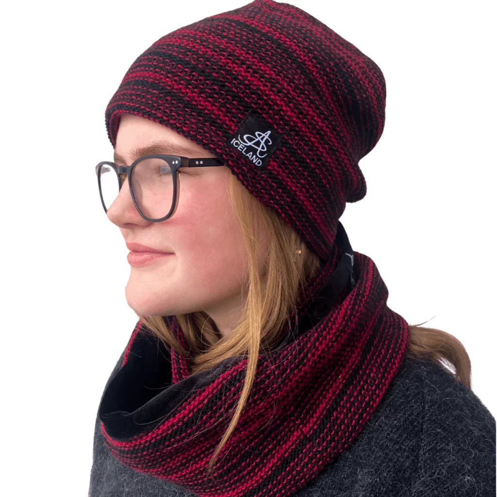 Beanie & Scarf / Red & Black - nammi.isSA Iceland