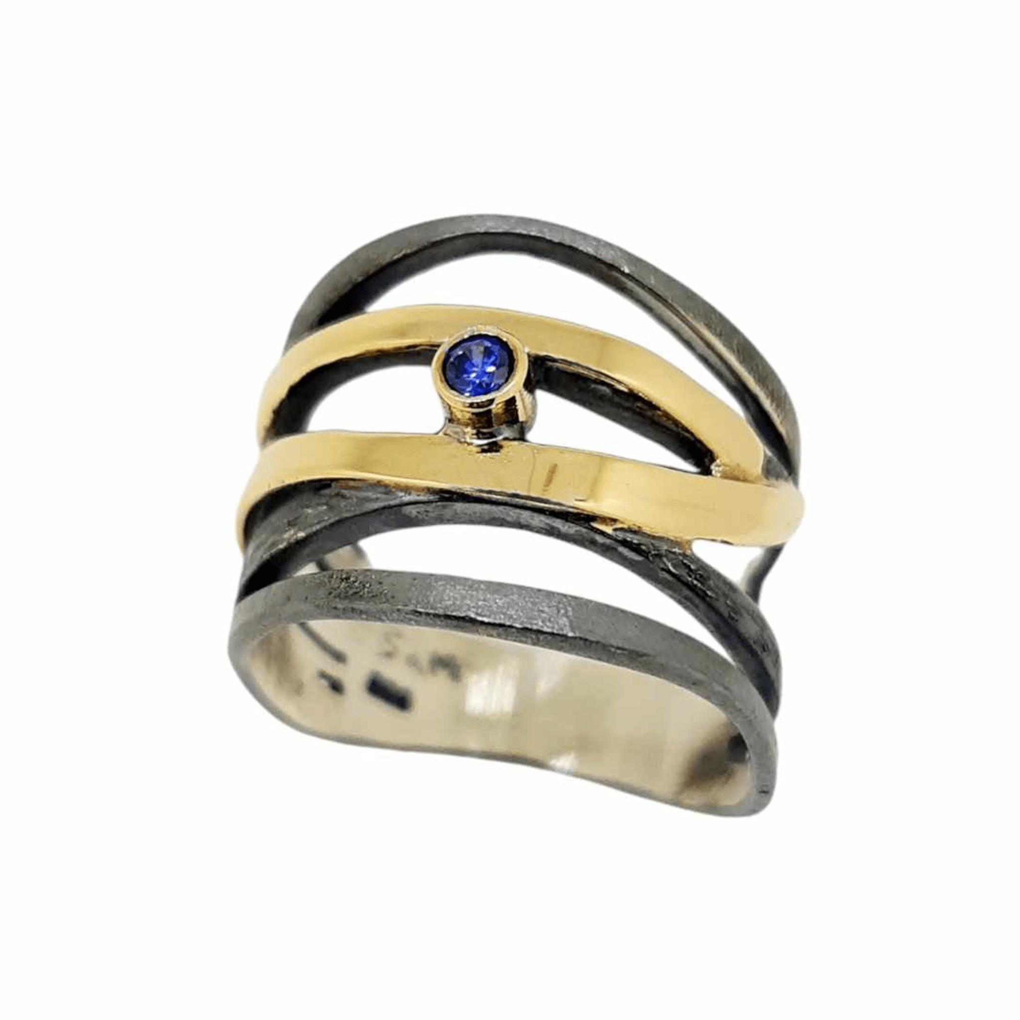 Oxíderaður Silfur og Gullhringur með Safír - nammi.isMontoro - Reykjavík