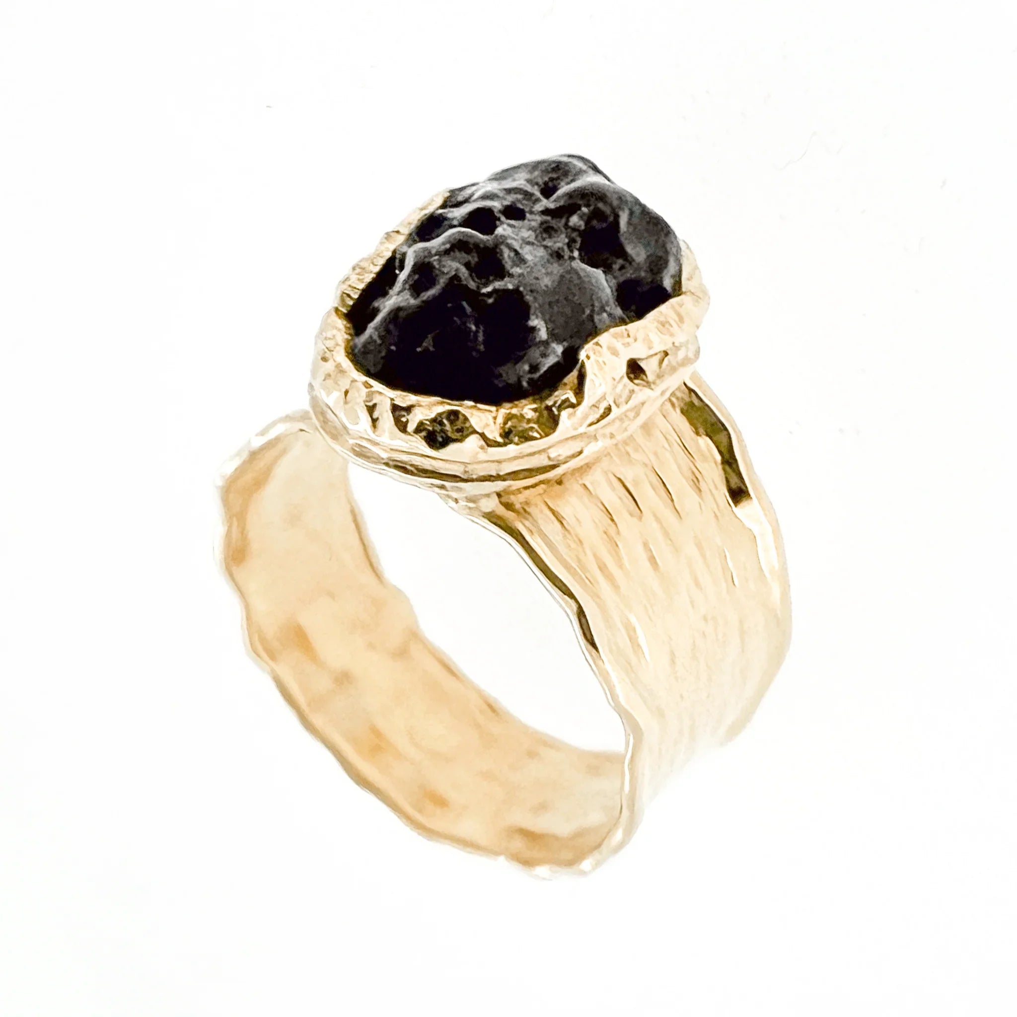 Surtsey 2 - Gullhringur með Hraunsteini - nammi.isMontoro - Reykjavík