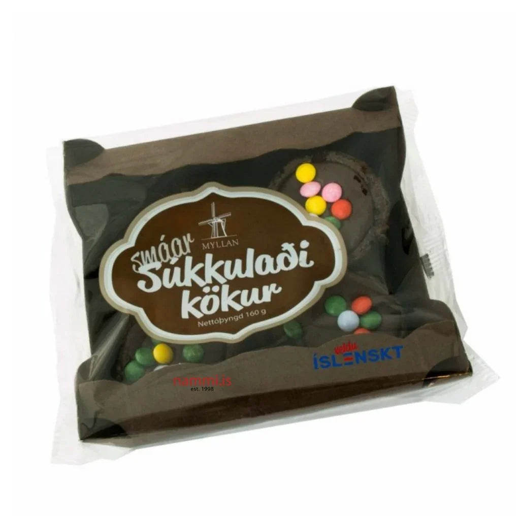 4 Mini Chocolate Cake with Smarties - nammi.is