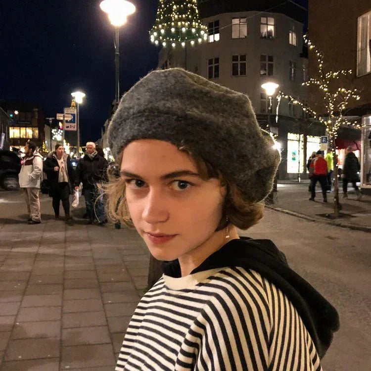 Beret Hat - Grey - nammi.isÓfeigur