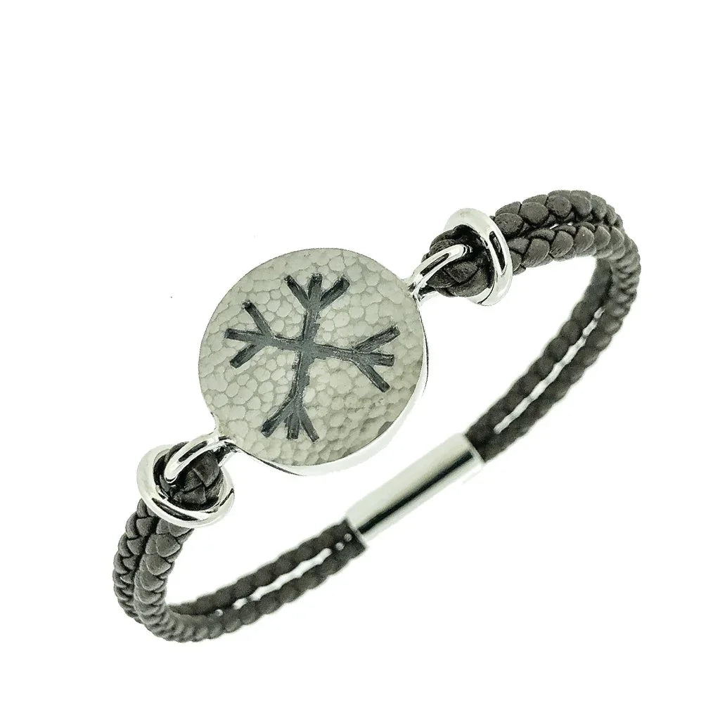 Helm of Awe Leather Bracelet - Hammered - nammi.isÓfeigur