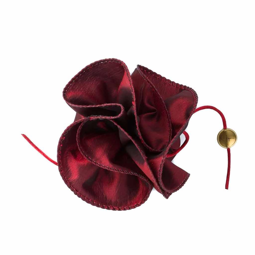 Red - satin gift wrap - nammi.isÓfeigur