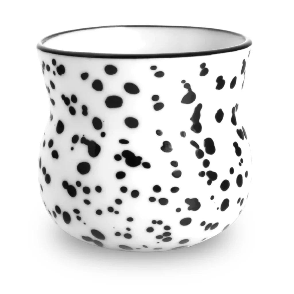 Regn Black - Oval Cup - nammi.isInga Elín