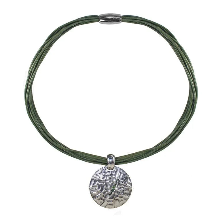 Sculptured Pendant w/ Green Tourmaline - nammi.is