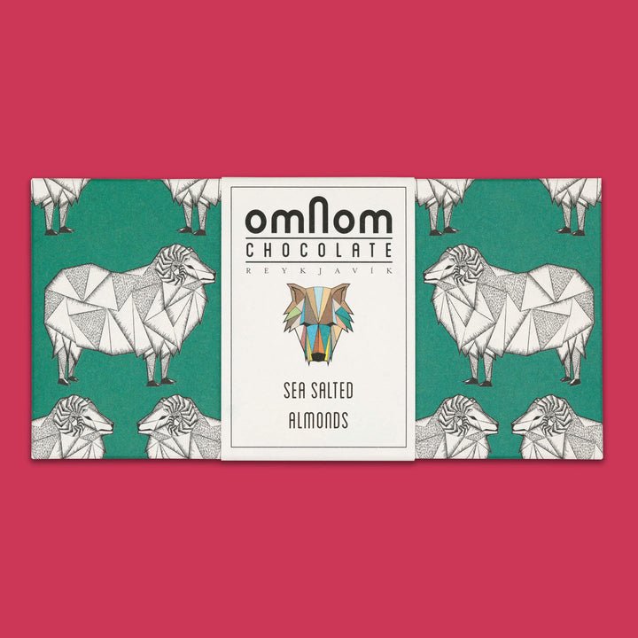 Sea Salted Almonds+ 45% Milk / Omnom Chocolate - nammi.is