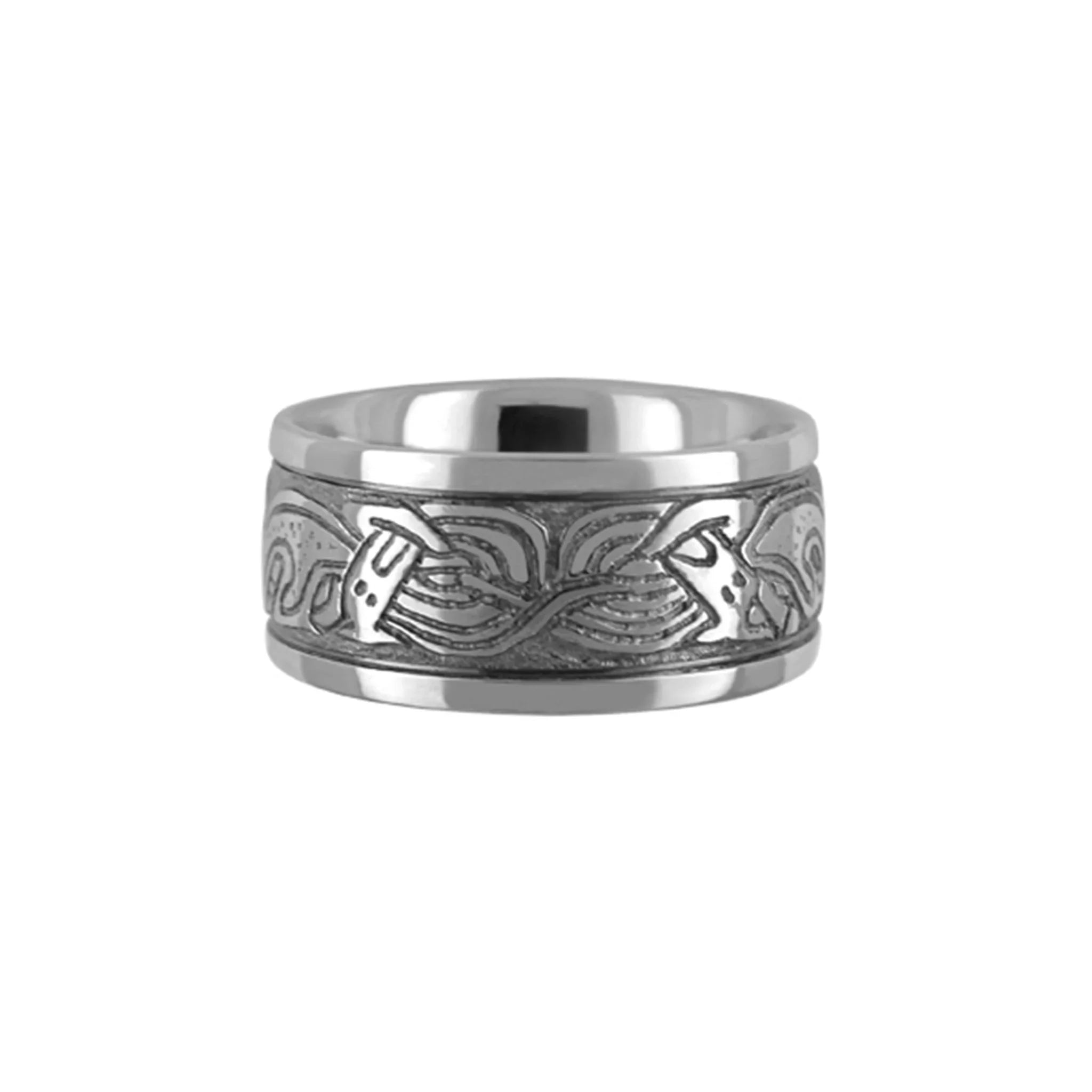 Titan Ring Hand Carved Celtic Ring Polished/Oxidised - nammi.isÓfeigur
