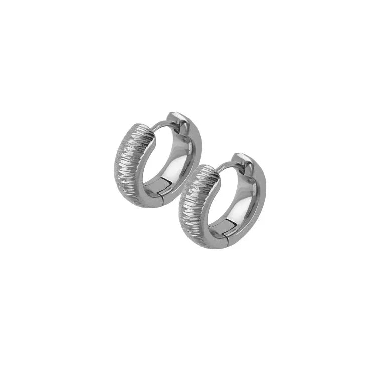 Titanium - Hoop earrings - Click Creole Corner Hammered - nammi.is