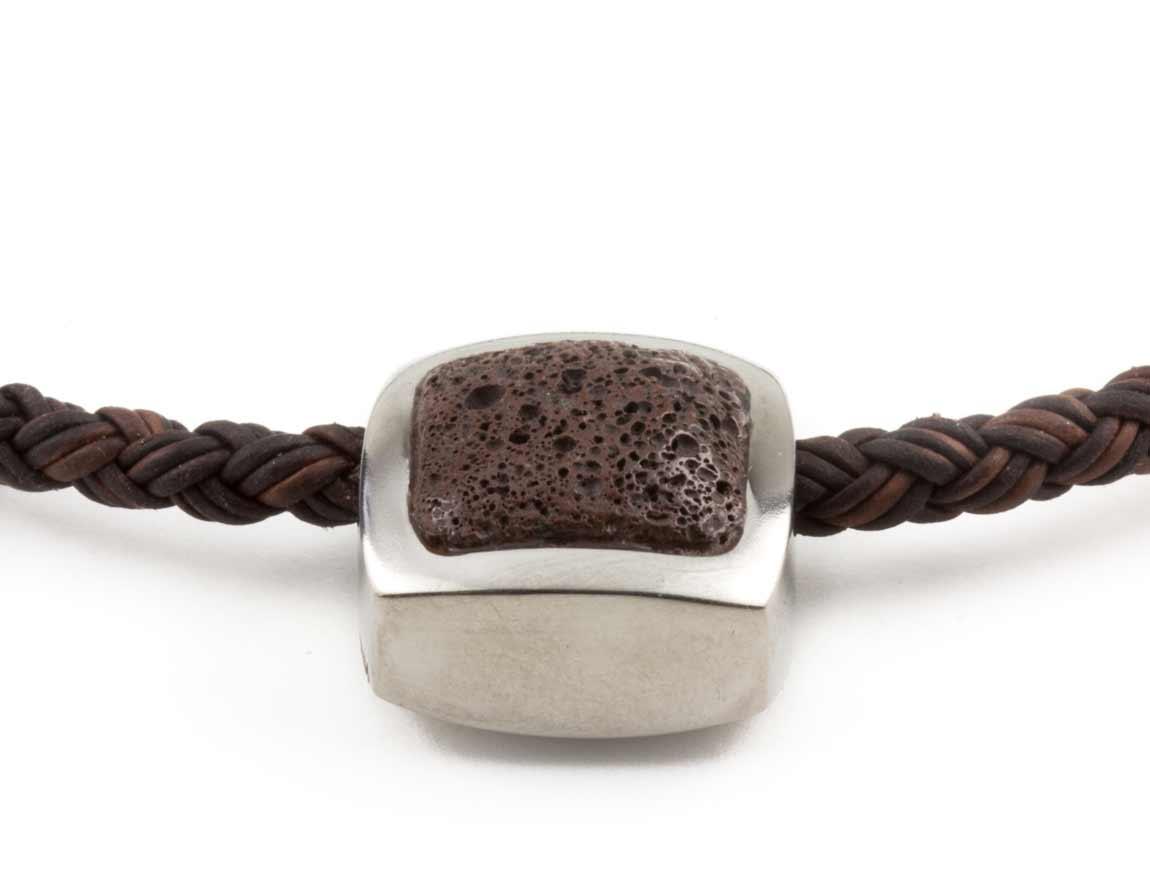 Titanium Necklace - Brown Lava - nammi.is