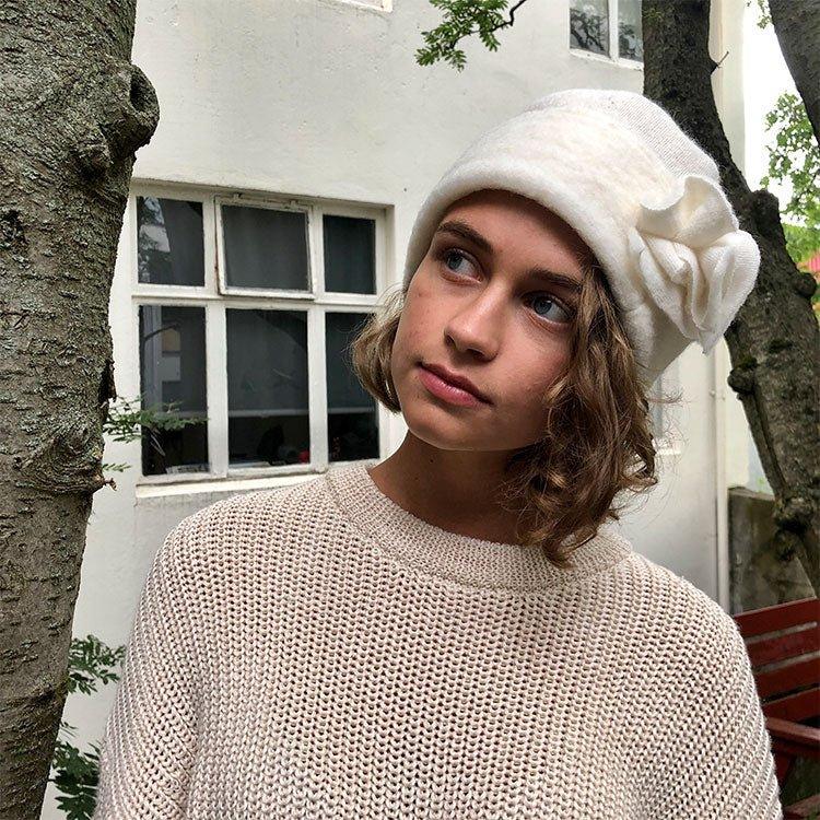 Winter Hat White - nammi.is