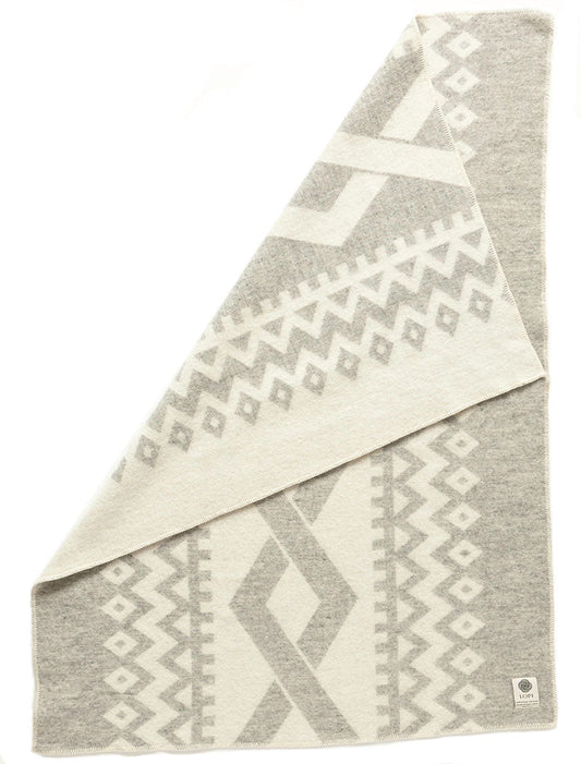 Blanket / Flétta Grátt 7991-0402 (130 x 180 cm) - nammi.isÍstex