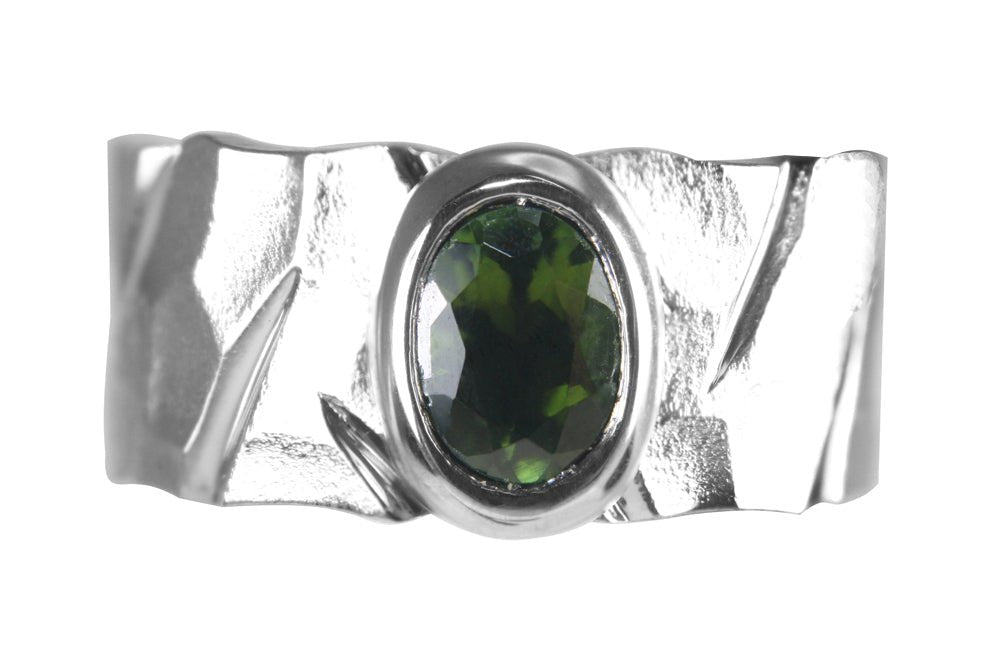 Sculptured Ring w/ Green Tourmaline - nammi.is