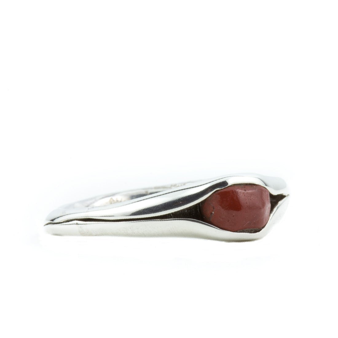 Speculum silver ring with red jasper - nammi.is
