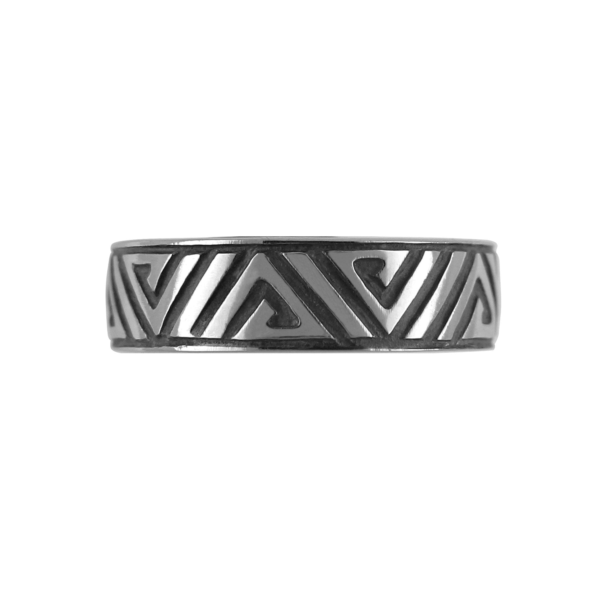 Tantalum Ring w/ Celtic Pattern - nammi.isÓfeigur