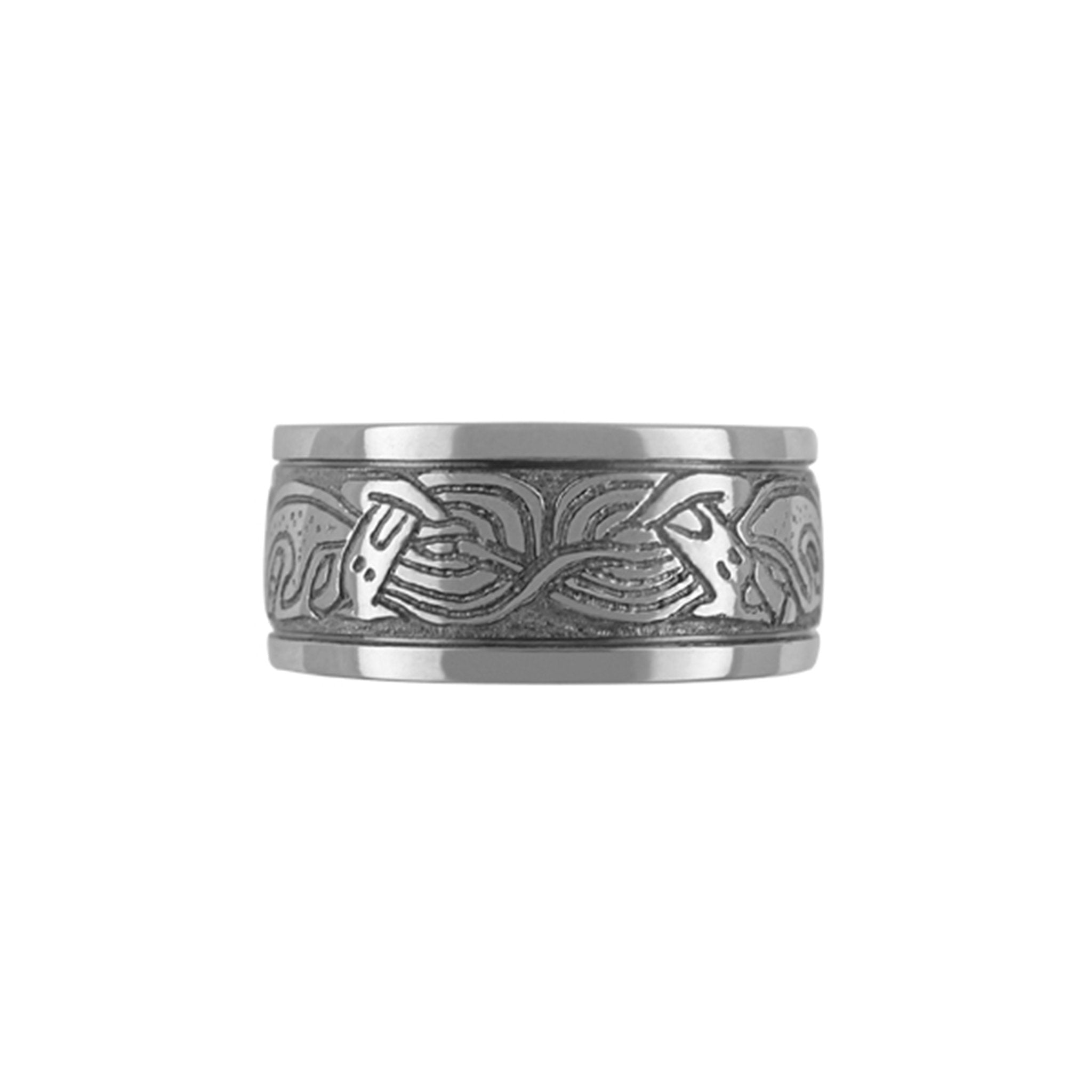 Titan Ring Hand Carved Celtic Ring Polished/Oxidised - nammi.isÓfeigur