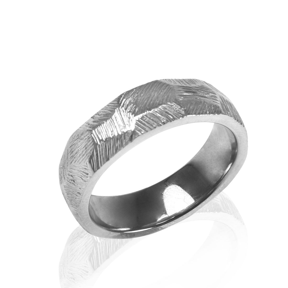 TITAN RING LARGE CORNER HAMMER - nammi.is