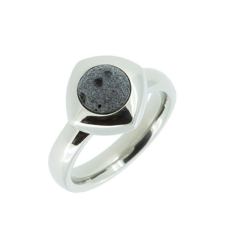 Titan Ring Polish W/Lava Stone - nammi.is