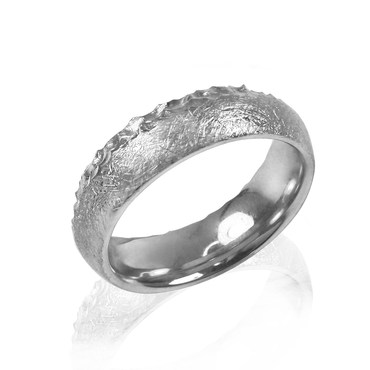 TITAN RING SCULPTUTED ICED - nammi.is