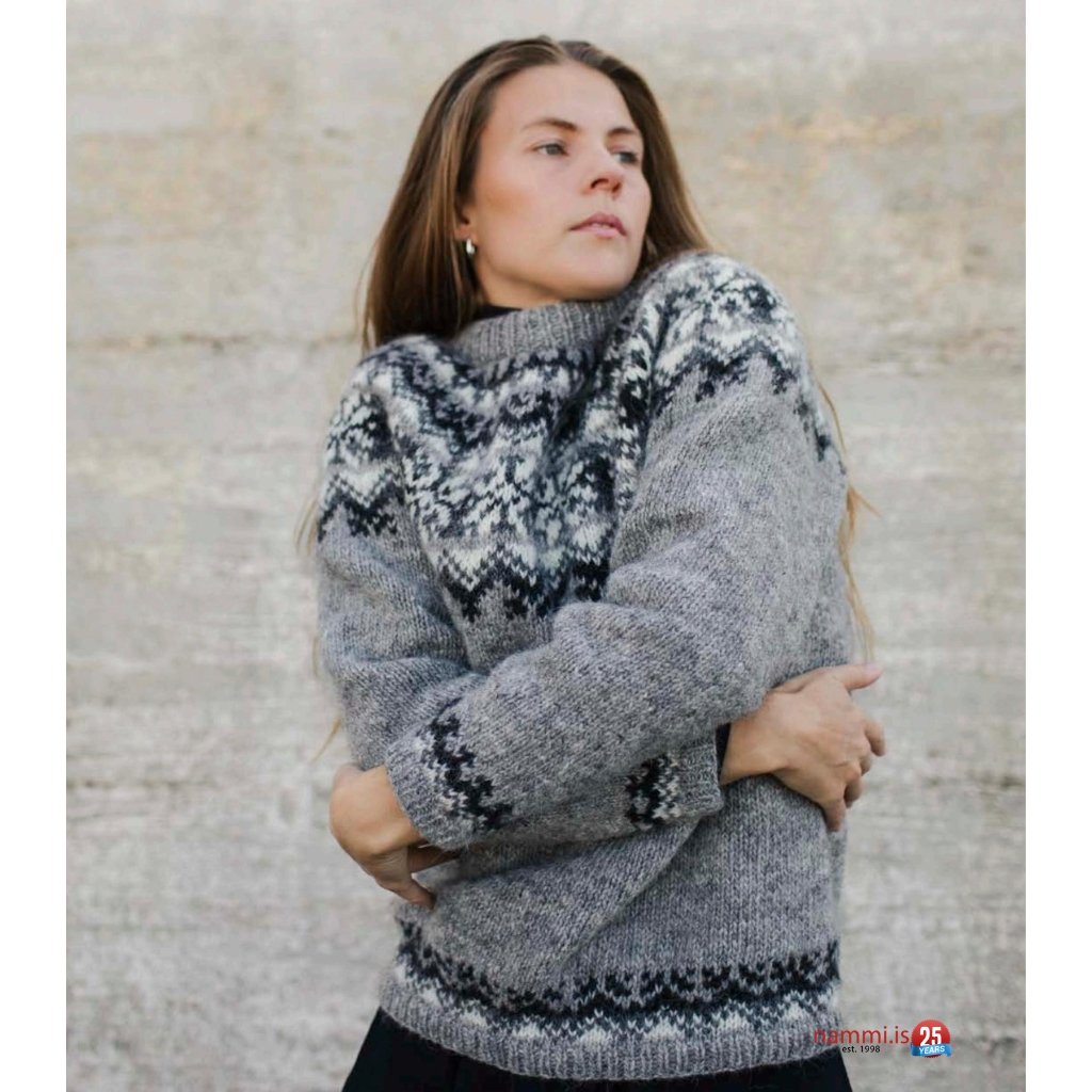 Wool Sweater for Women (Fræ) - nammi.isCustom Made